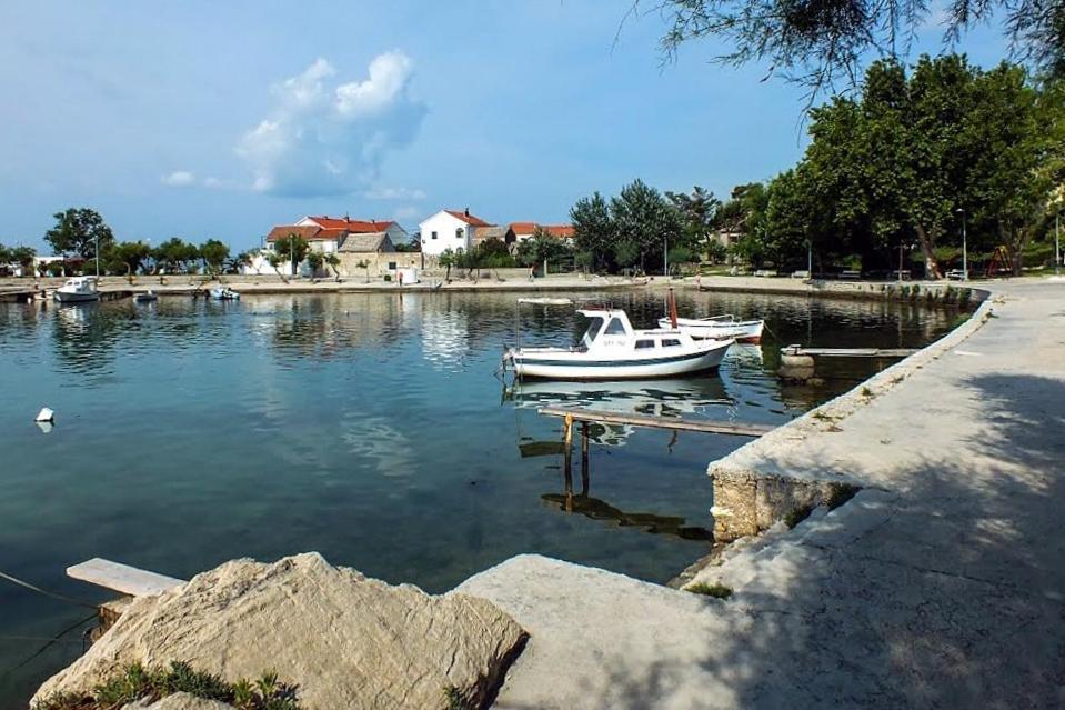 Apartments With A Swimming Pool Kastel Sucurac, Kastela - 21394 Экстерьер фото